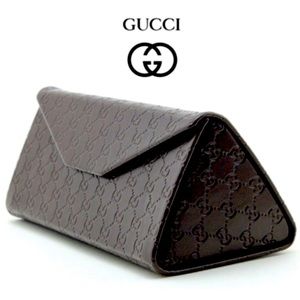 Gucci Signature Logo Monogrammed Foldable Sunglasses Case in Brown - Unisex